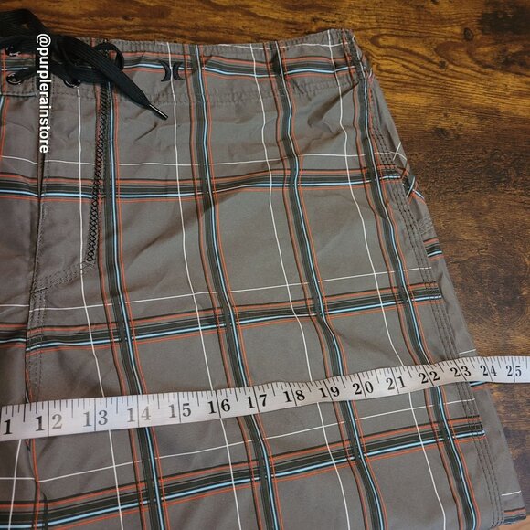 Vtg Hurly Cargo Plaid Board Shorts 38 Olive Multi Embroidered Logo Preppy Beach - Picture 8 of 12